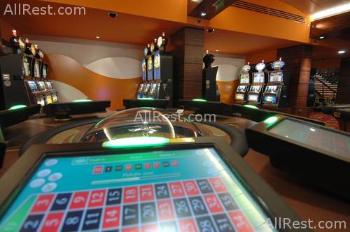 Grand Hotel Bernardin 63